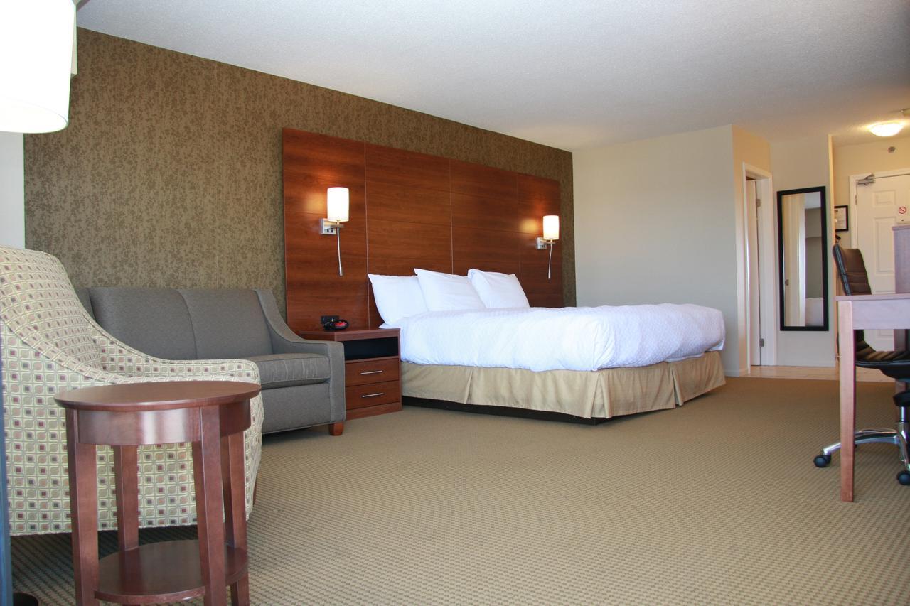 Budget Host Inn & Suites Saint Ignace Eksteriør billede