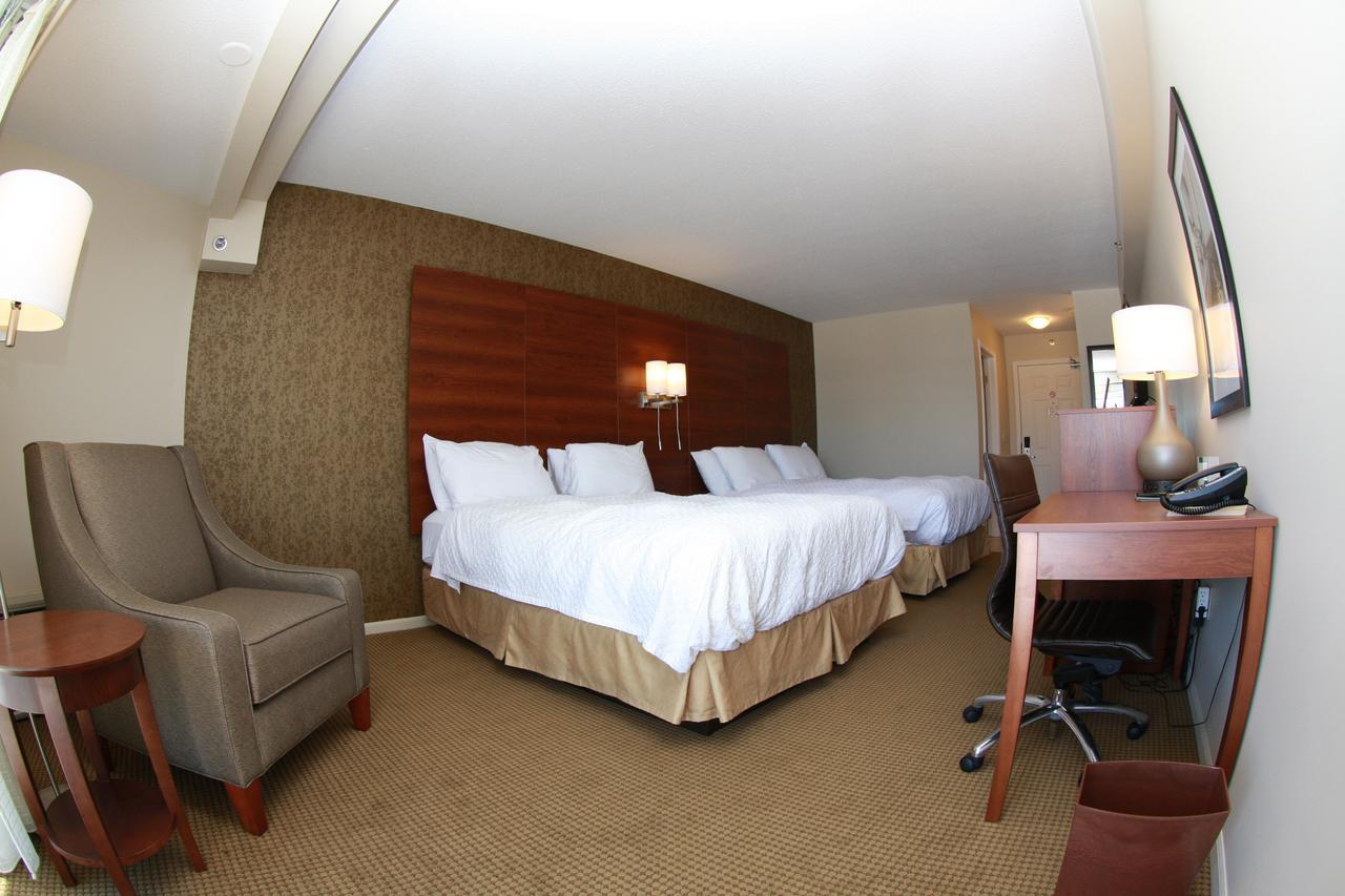 Budget Host Inn & Suites Saint Ignace Eksteriør billede